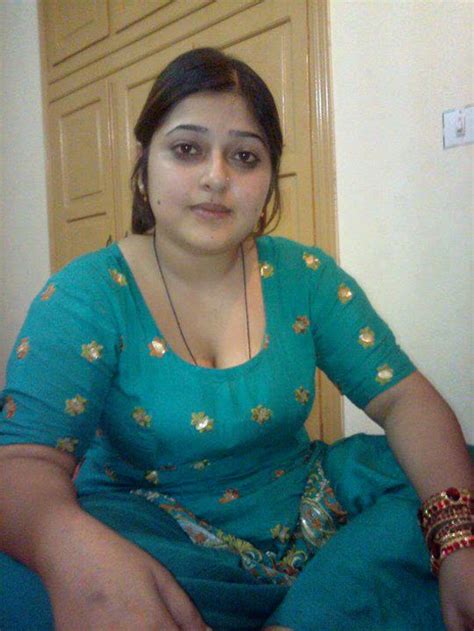 girls beautiful indian aunty photos