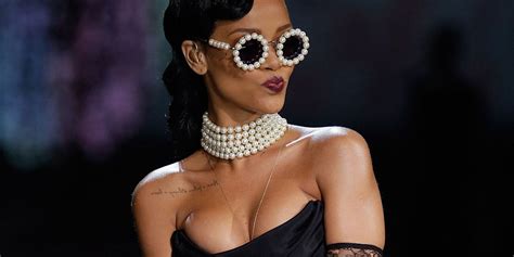 Rihanna Cancels Victoria S Secret Fashion Show Performance