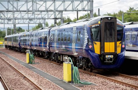 scotrails class  train     britain railbusinessdaily