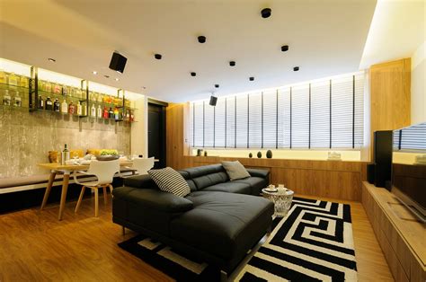 house   room hdb resale flat  serangoon   white  wood palette home decor