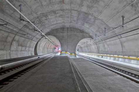 ceneri basistunnel