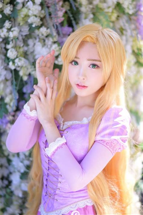 character princess rapunzel of tangled walt disney cosplay by 토미아 tomiaaa photography by 슈팅