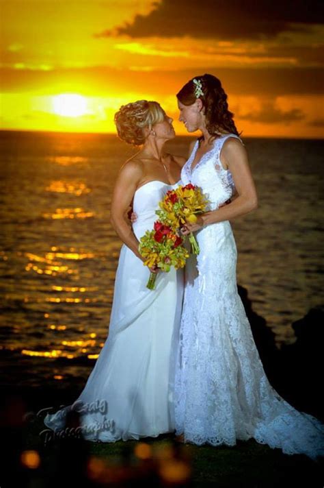 purple orchid wedding beautiful lesbian brides at sunset lesbian weddings wedding lesbian
