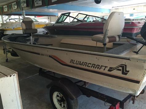 alumacraft lunker   boats  sale