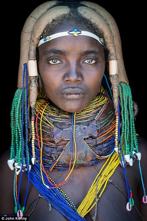 Niger Tribe Girls
