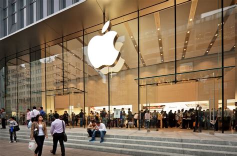 apple  rapidly   test case   big tech crackdown   media utrecht university