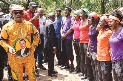 governor obiano visits gus aguleri jungle promises  crown winner vanguard news