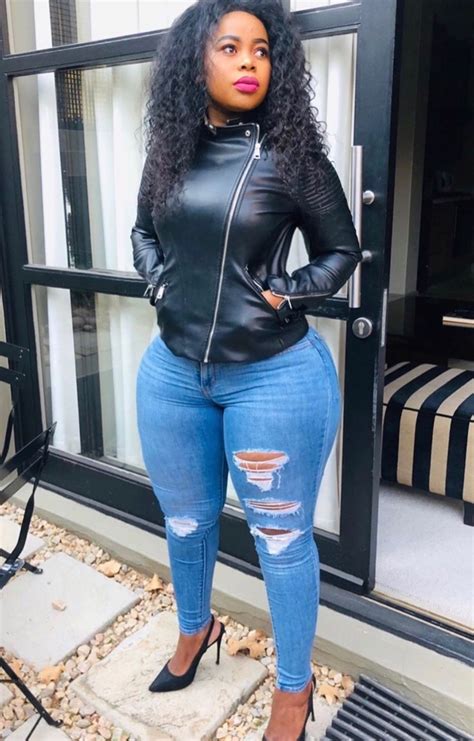 Pin By Bob Ross On Thick African Girls Curvy Girl Outfits Tight Sexy