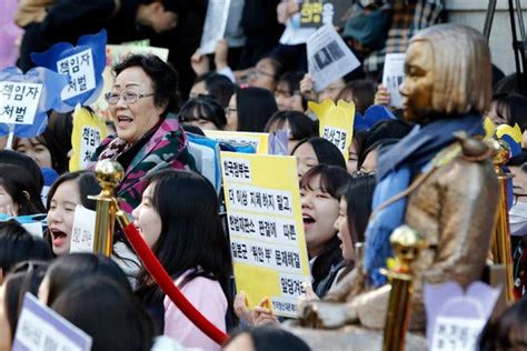 Statues Placed In South Korea Honor ‘comfort Women’ Enslaved For Japan