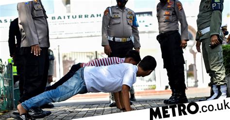 indonesia s punishment for not wearing face coverings is push ups