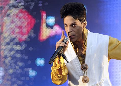 le chanteur prince est mort   ans