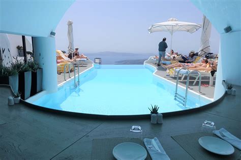 25 Best Honeymoon Hotels In Santorini Most Romantic Places To Stay