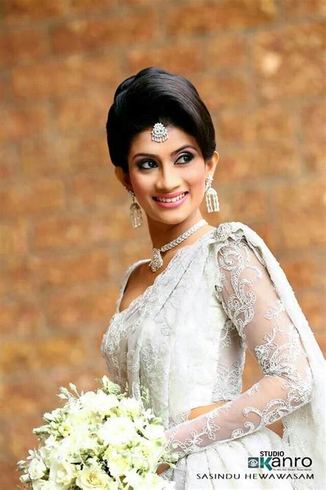 36 New Style Western Bridal Hairstyle In Sri Lanka