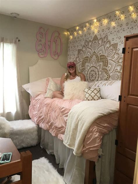 girl decorating ideas  bedrooms pretty  pink   cool dorm