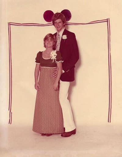 16 Hilarious Yet Cringeworthy Prom Photos From Back In The Day