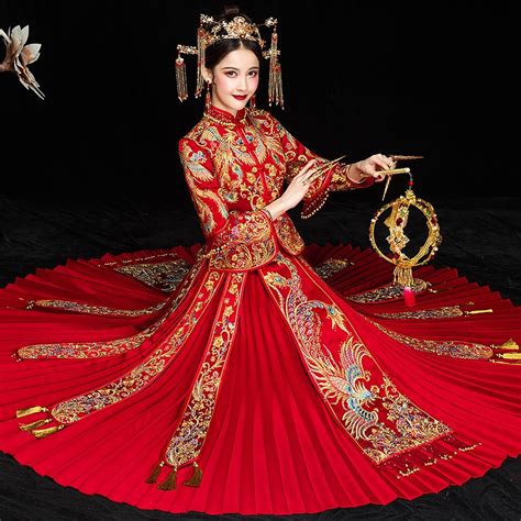 Top Quality Chinese Bride Dress Rhinestone Female Vintage Wedding
