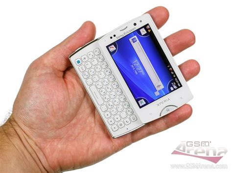 sony ericsson xperia mini pro pictures official