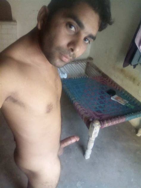 indian gay porn sexy dick pics of a horny desi guy showing off his hard cock naked indian gay