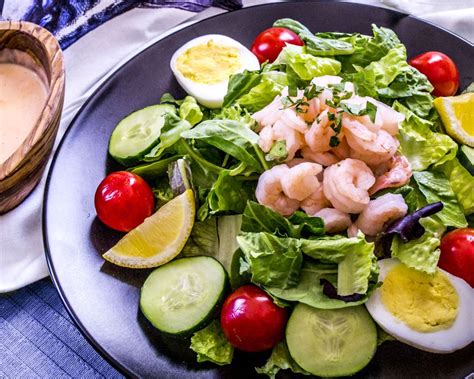 shrimp louie salad shrimp louie salad  fresh oregon bay shrimp mixed greens romaine