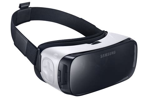 samsung and oculus introduce the first consumer version of gear vr