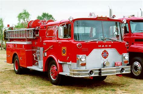 images  fire trucks  pinterest trucks los angeles  volunteers