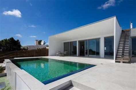 minimalist contemporary house designed    peaceful retreat