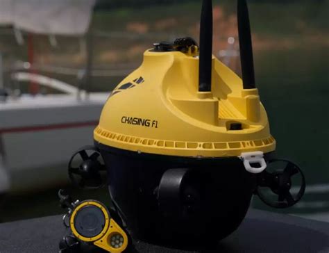 dynamic fish finding drones underwater drone