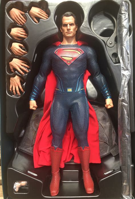 hot toys superman