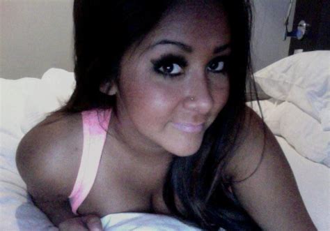 snooki and her fat tits self shot photos lonely fat boobs