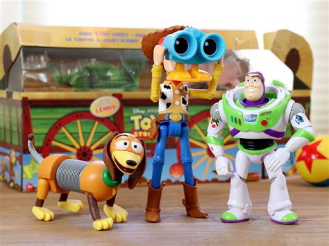 pixar fan toy story andys toy chest gift set scale action