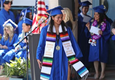 Valley Vista Graduates Advance To Life’s Next Adventure Los Angeles Times