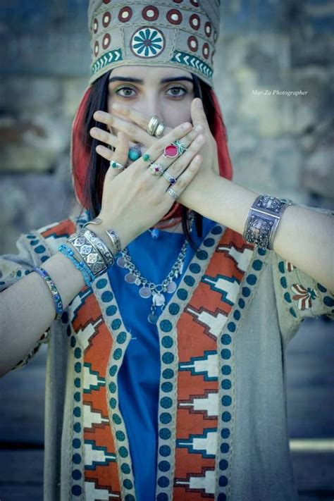 home armenian culture folk fashion national clothes
