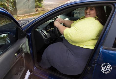 ssbbw boberry tight car squeeze by themagus717 on deviantart