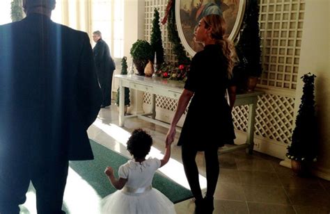 beyonce shares adorable new photos of blue ivy