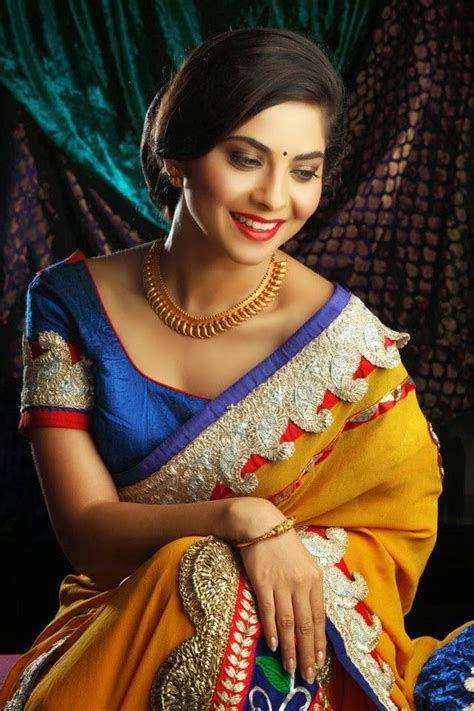 marathi actress saree models indian designer wear sonalee kulkarni