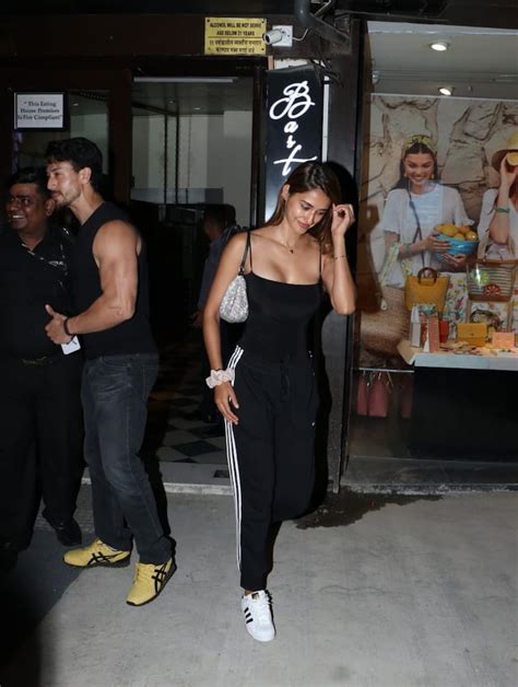 Tiger Shroff Takes Girlfriend Disha Patani Out On Romantic Dinner Date