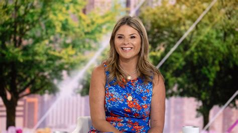 today host jenna bush hager wore   stunning floral dress