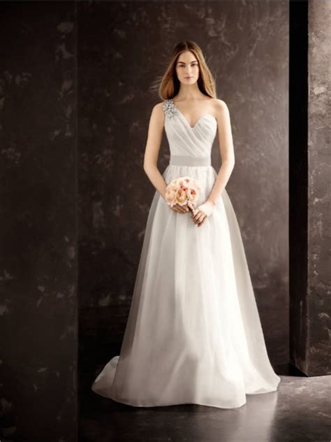4 More Gorgeous Wedding Dresses From Vera Wang S Latest