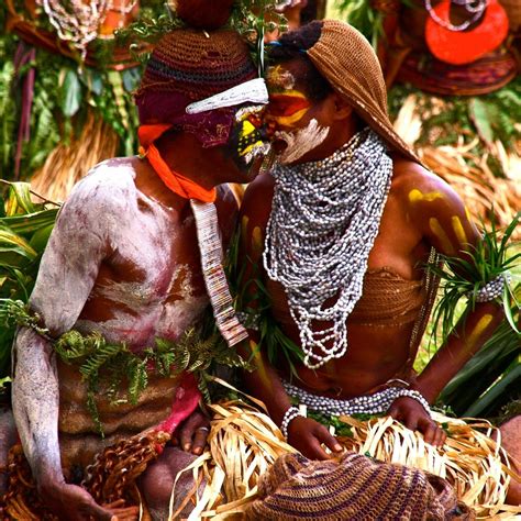 Experience Papua New Guinea—travel Log—eyos Expeditions