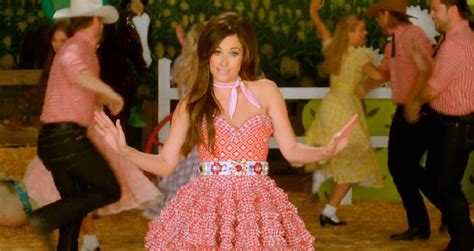 Kacey Musgraves Biscuits Music Video