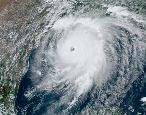hurricane laura  category    unsurvivable ktts