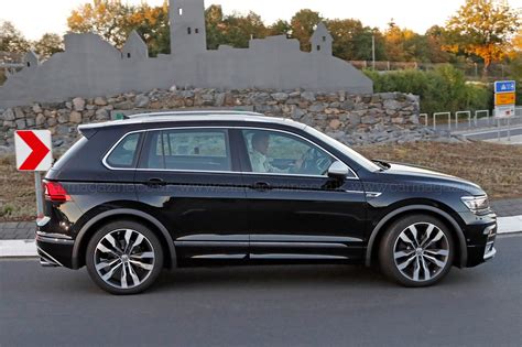 rounder  vw tiguan  spotted car magazine