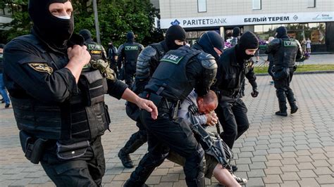 belarus s aleksandr lukashenko vows to crush election protests the
