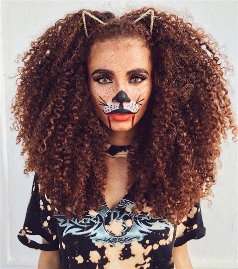 4 774 Likes 27 Comments Curlbox On Instagram “fun Hair And Costume