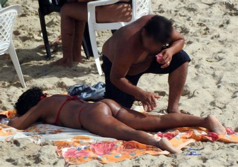 ass in janga beach brazil january 2016 voyeur web