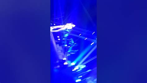 Jessie J Live In Manila Laserlight Clip Youtube