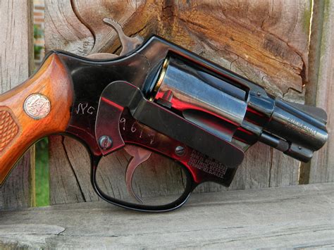smith wesson  frame revolvers  shooters log