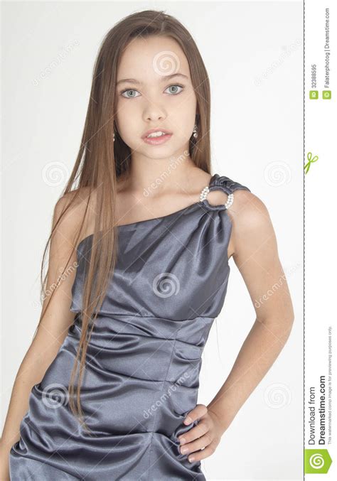 retrato adolescente da menina imagem de stock imagem de blond elegante 32388595