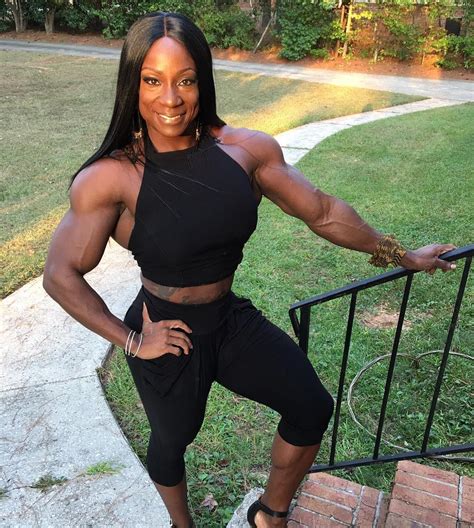 Muzzle Girlz Photo Muscle Women Body Building Women Fit Black Women