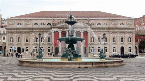 rossio square lisbon book  tours getyourguide